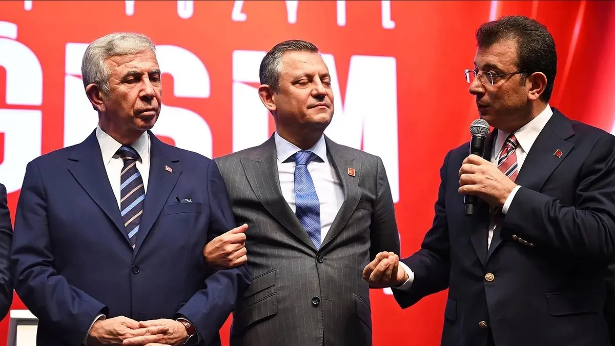 CHP’deki iç çekişmede yeni boyut! Mansur Yavaş’a yakın hesaptan bomba paylaşımlar: Ekrem İmamoğlu’nu açıktan hedef aldılar