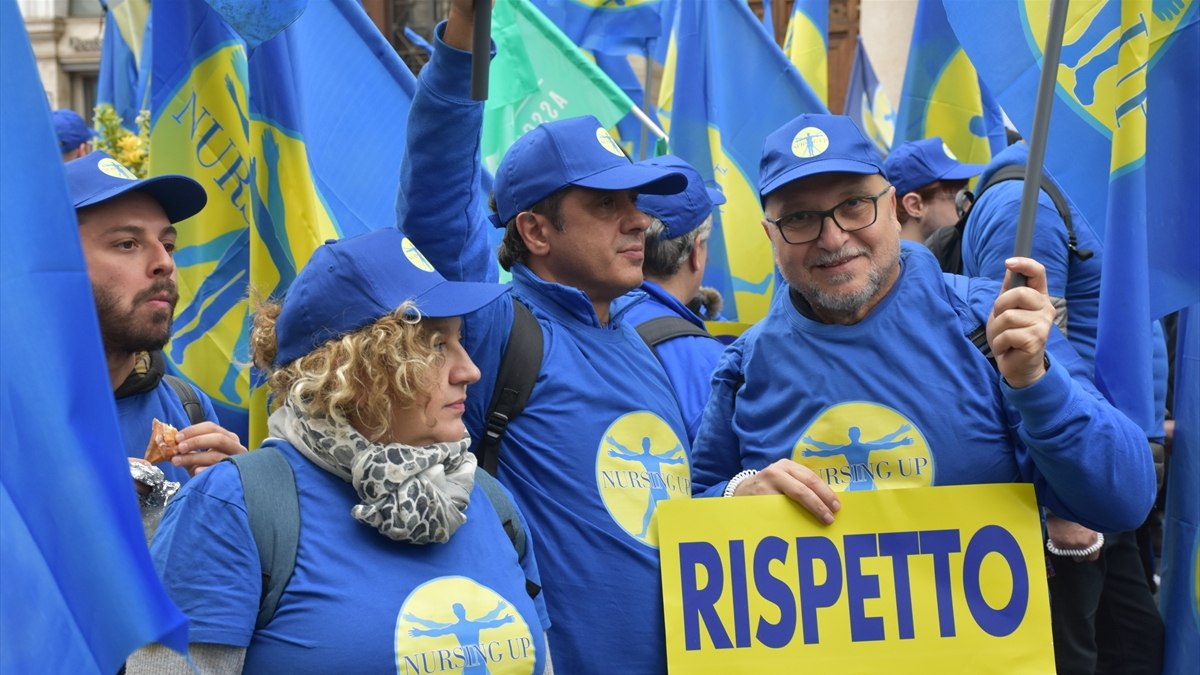 İtalya’da sağlık çalışanlarından 24 saatlik grev