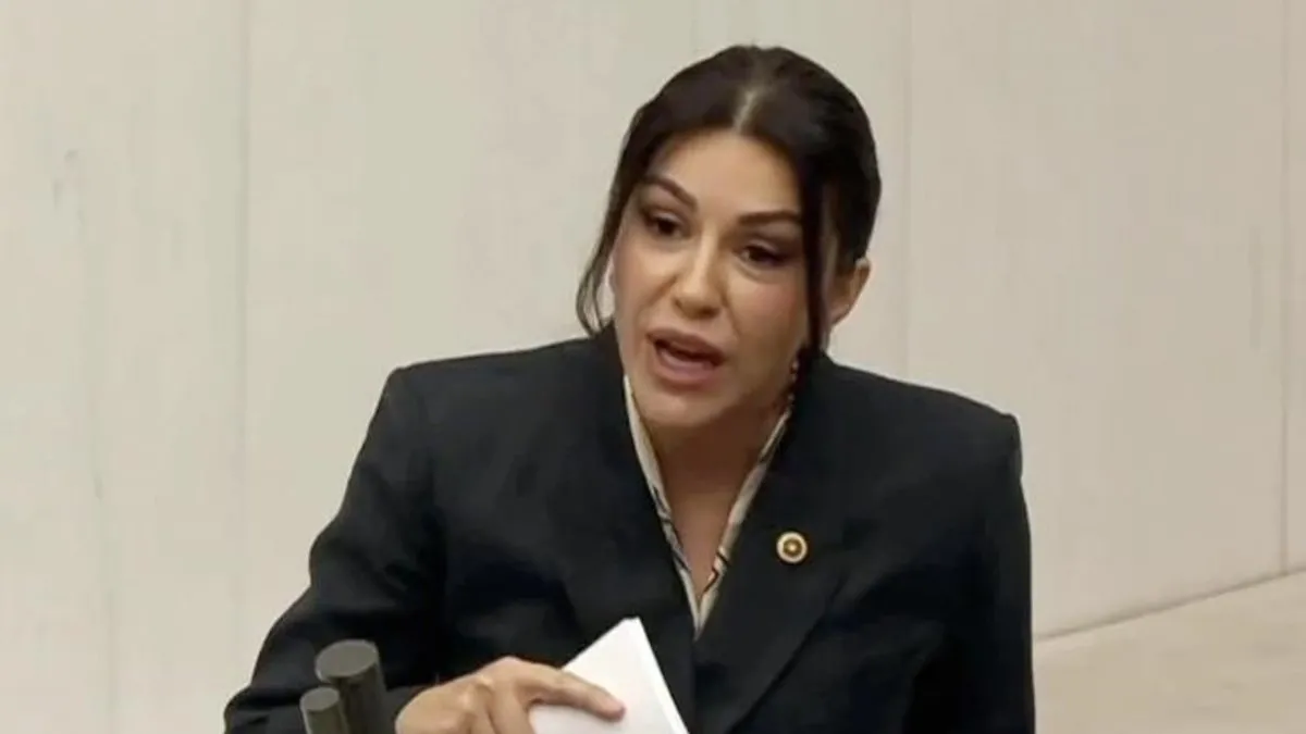 CHP’den başörtüsü ve kadına saygısızlık