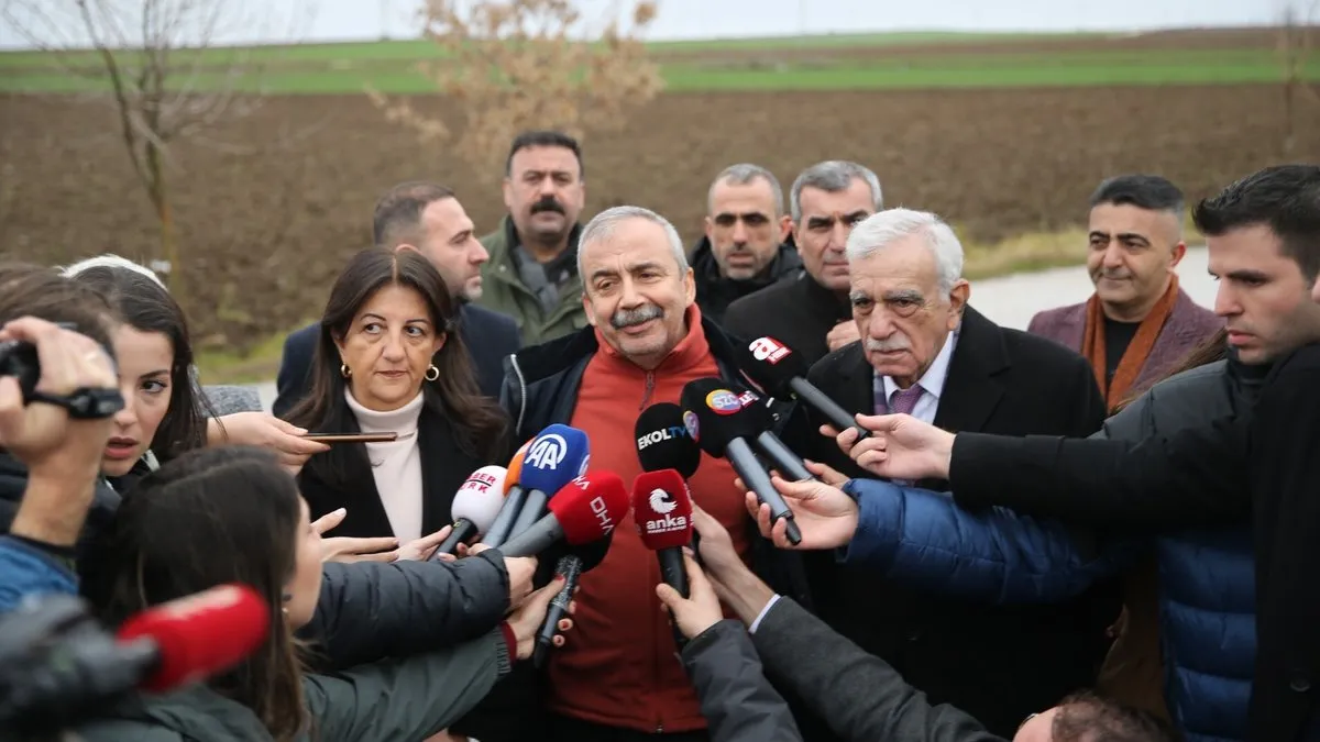 DEM Parti heyeti Selahattin Demirtaş’ı ziyaret etti: İşte ilk açıklama